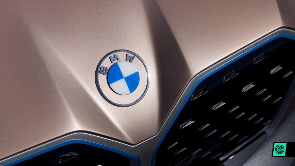 BMW Yeni Logosunu Tanıttı 1