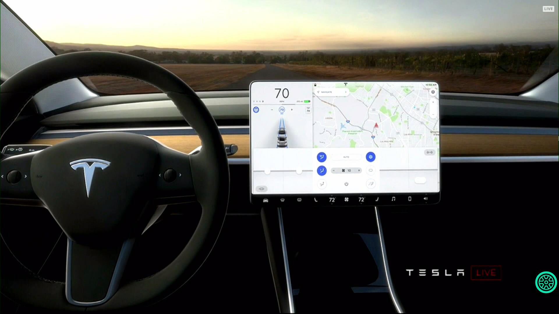 Tesla Model S bayılan sürücünün hayatını kurtardı 7