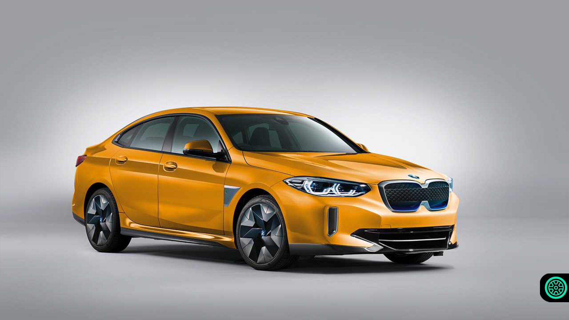 BMW i2 sedan elektrikli otomobil üzerinde çalışıyor 5