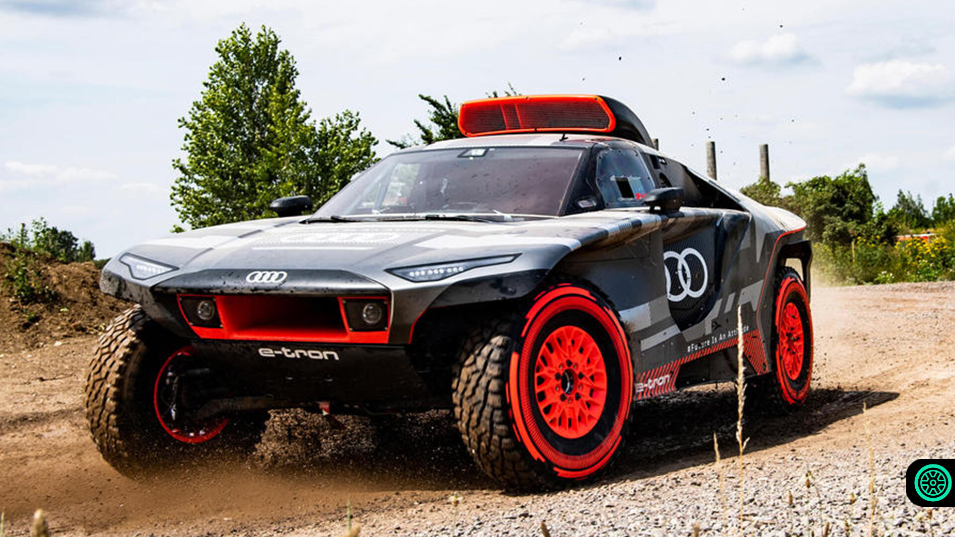 Audi RS Q E-Tron modeli Dakar Rallisi için tanıtıldı 9