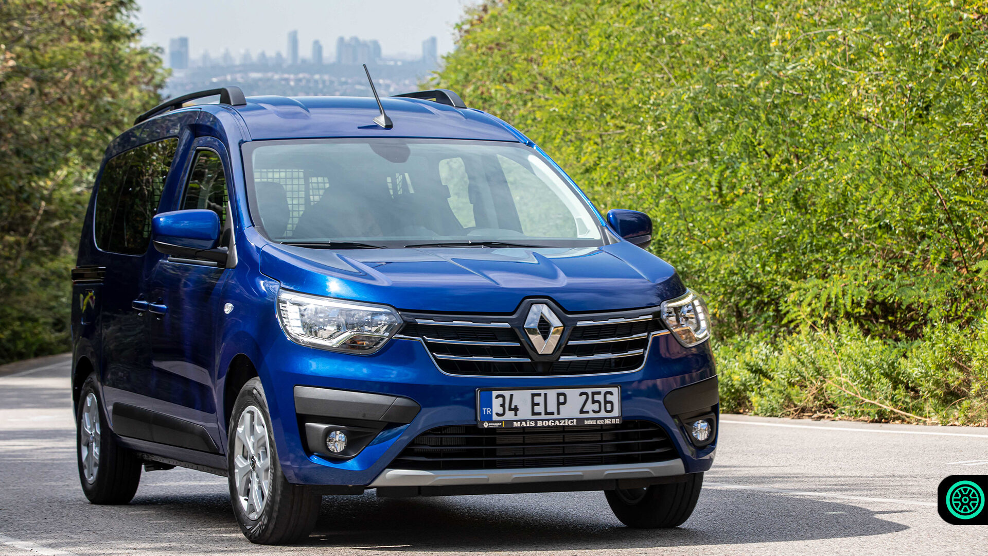 2021 Renault Express ailesi Türkiye'de satışa sunuluyor! 9