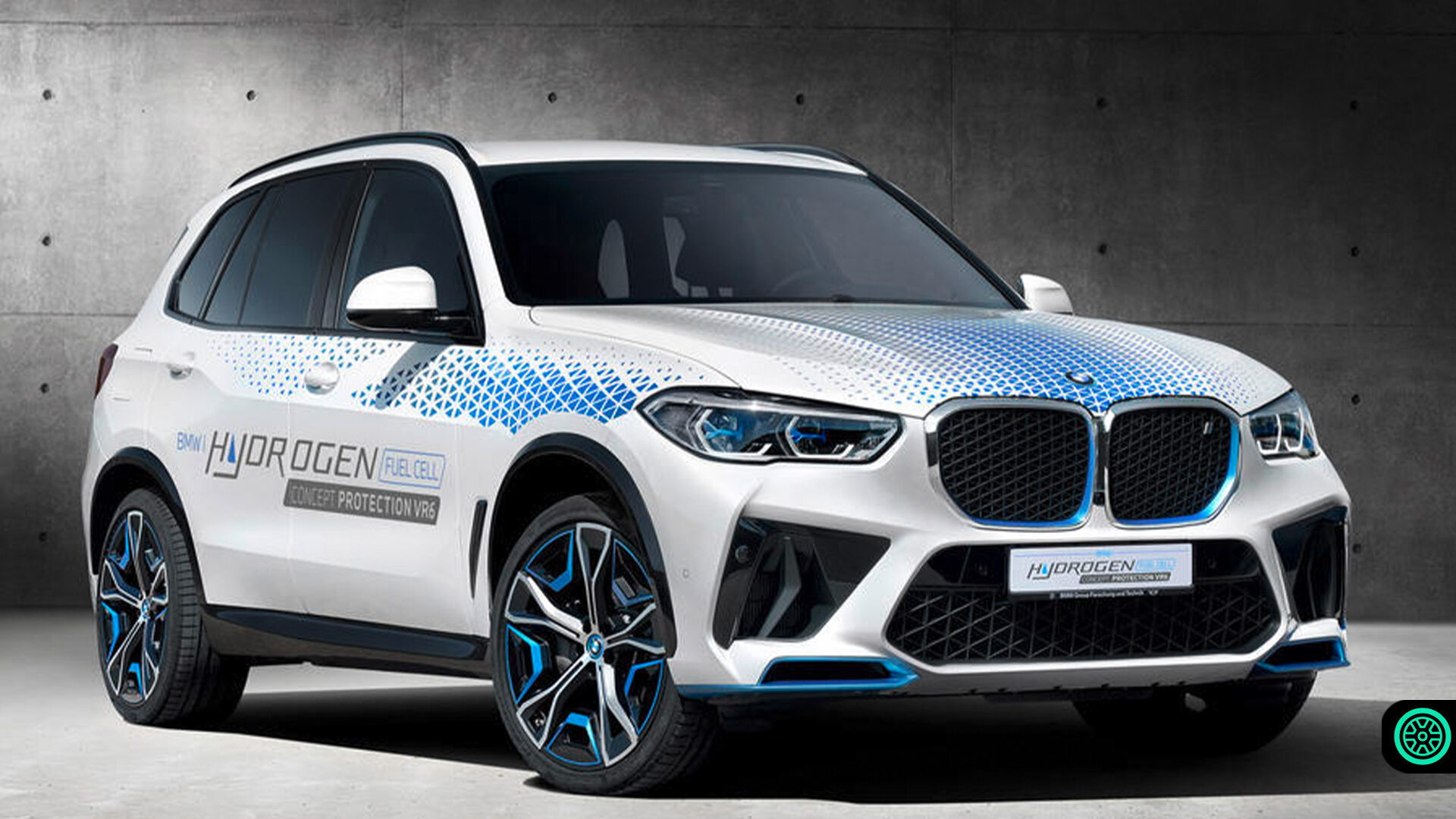 BMW iX5 Hydrogen modelini Münih'te sergilendi! 1