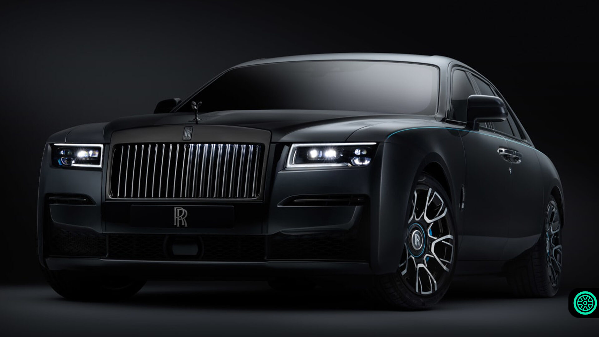 2021 Rolls-Royce Black Badge Ghost detayları açıklandı 1
