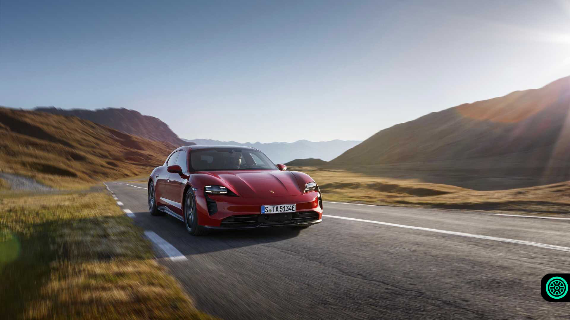 Yeni Porsche Taycan GTS ile elektrikli Porsche ailesi genişliyor 5