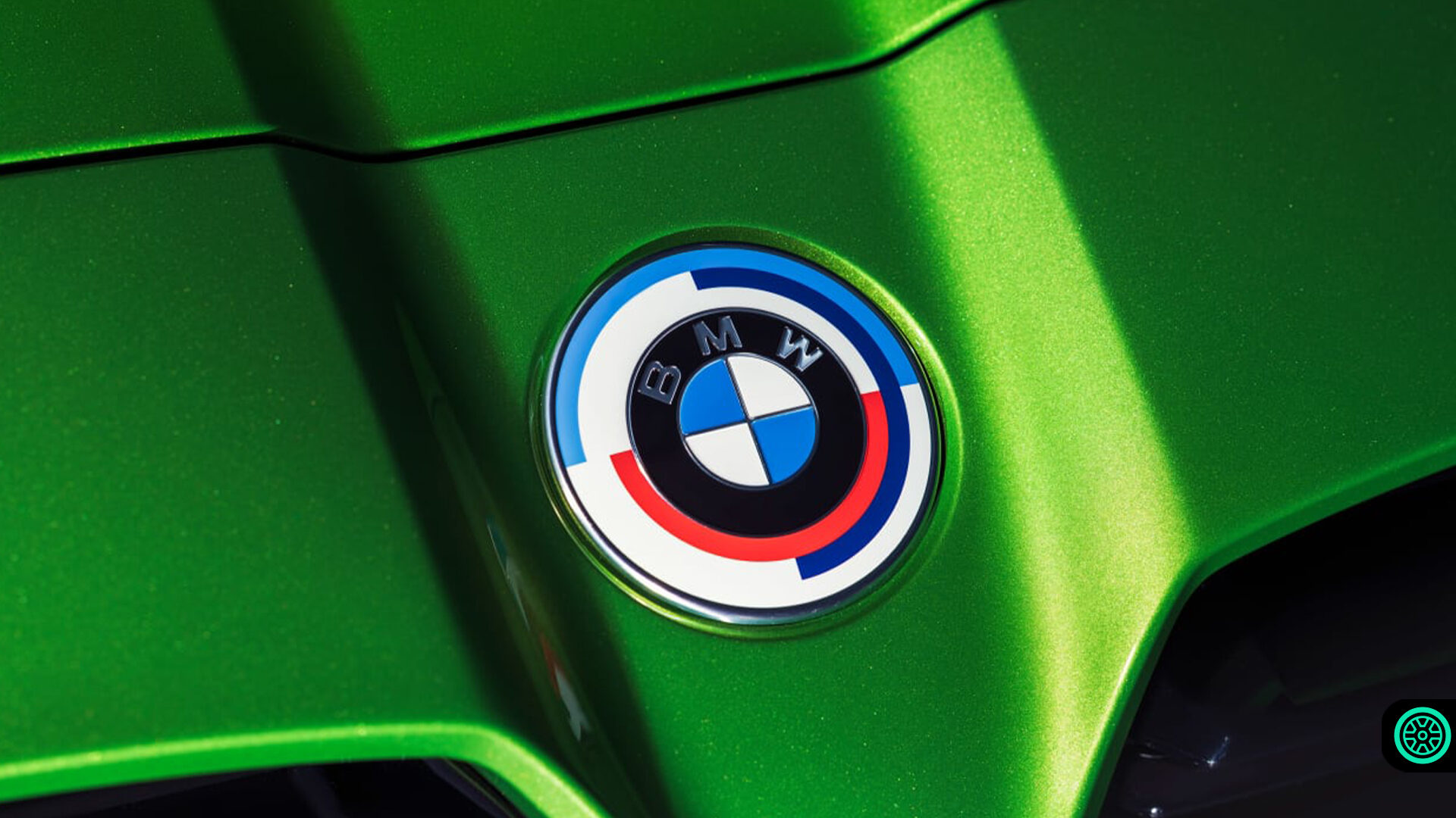 Eski BMW M rozeti yeni M4 modeli ile yeniden bizlerle 1