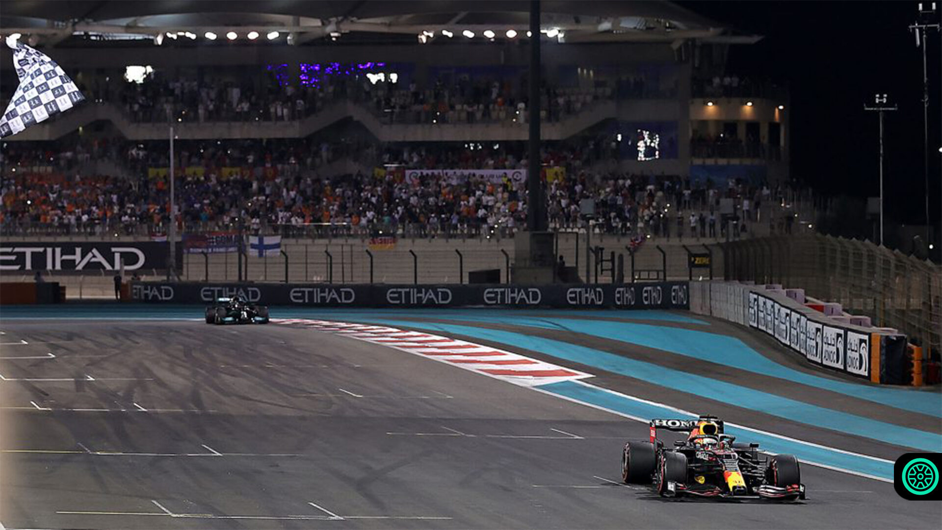 Formula 1 2021 Dünya Şampiyonu: Max Verstappen! 1