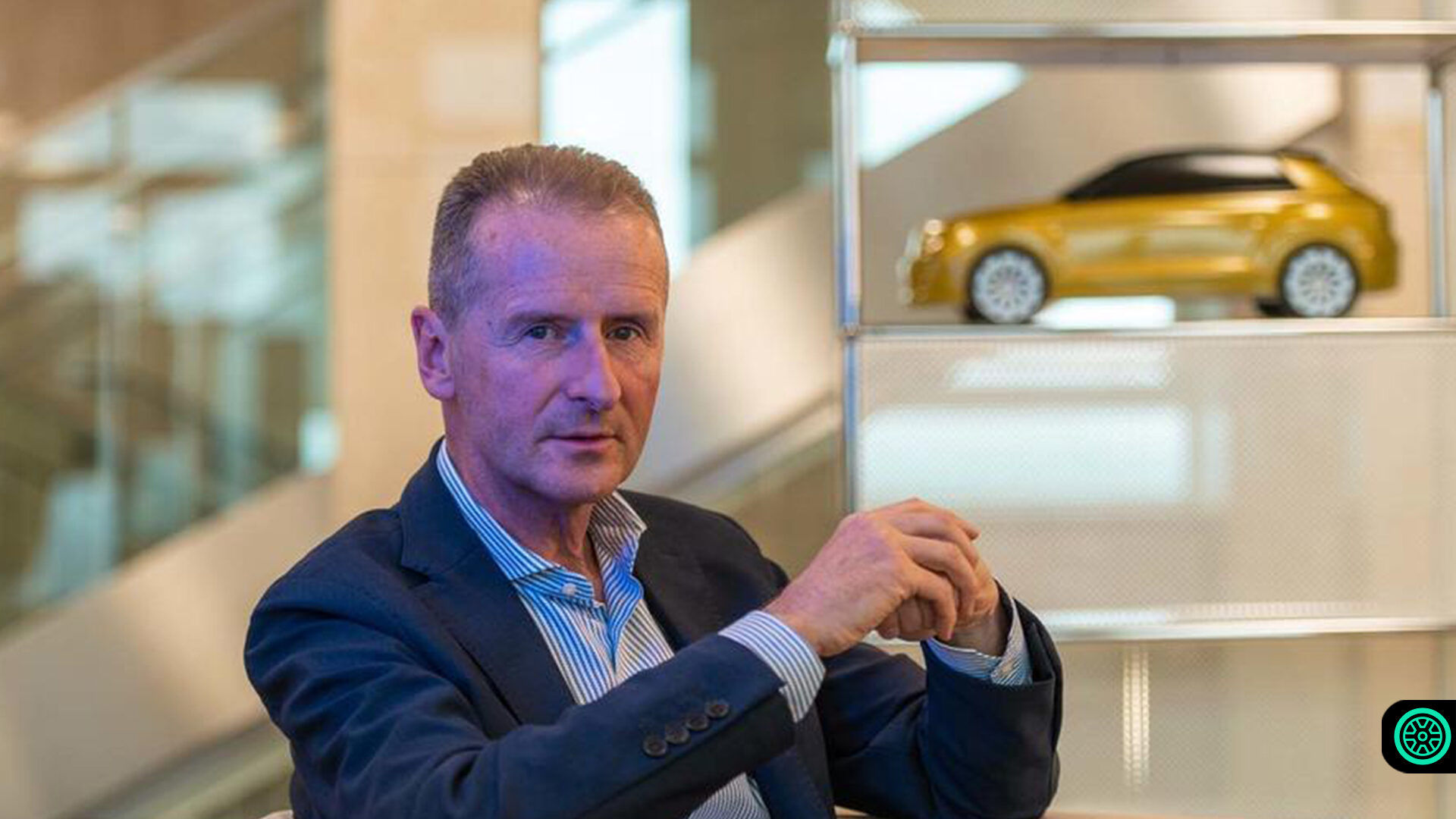 Herbert Diess, Volkswagen Grubu CEO'su olarak devam edecek 10