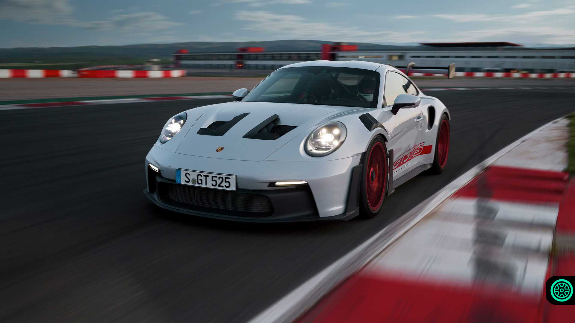 2022 Porsche 911 GT3 RS yeniden ürün grubunda! 1